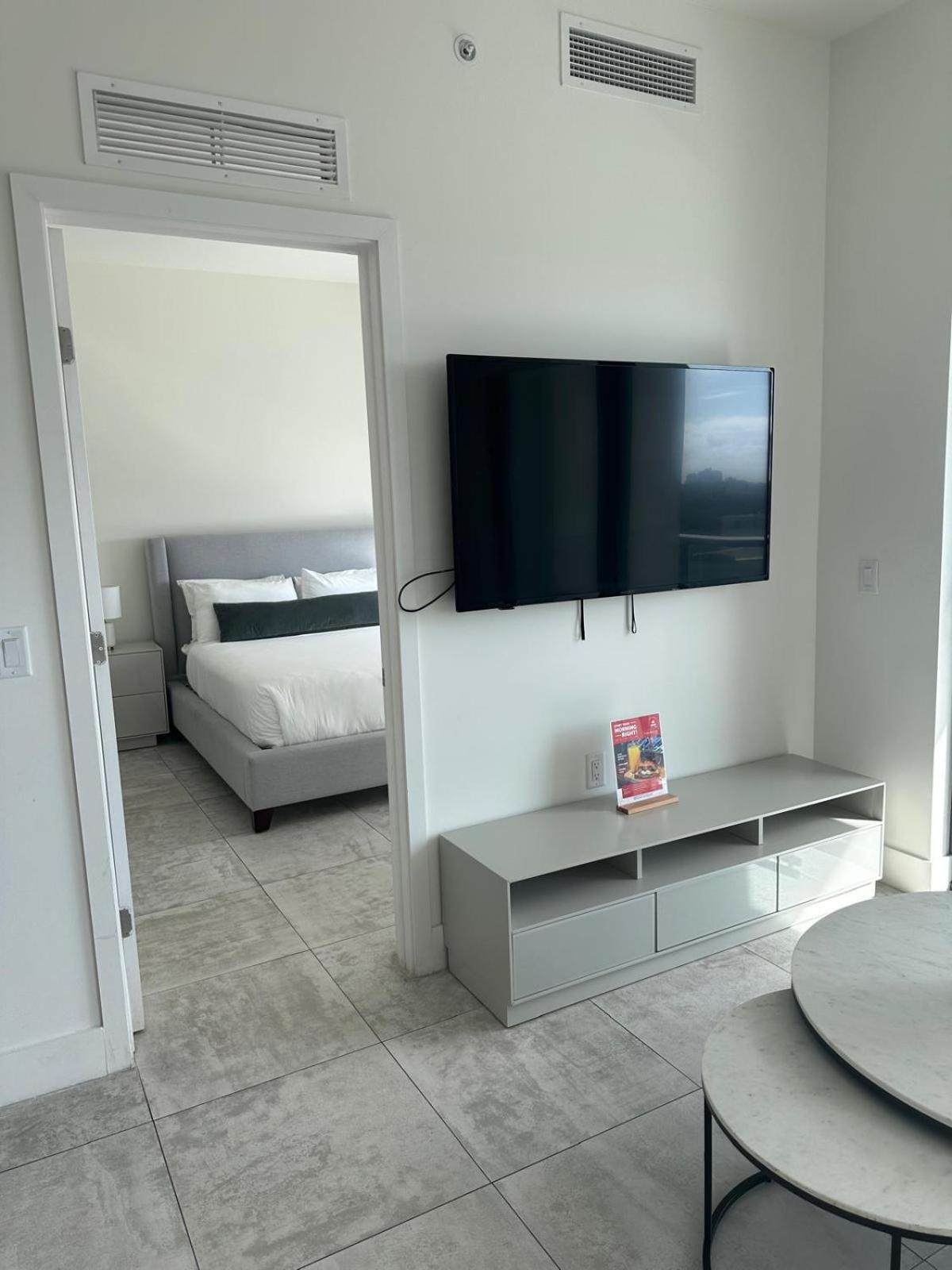 Smart Brickell Hotel Miami Exterior foto